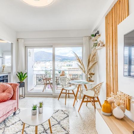 Hanami Avenida De Espana Beach Front - Mountain View Эстепона Экстерьер фото